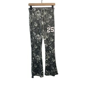 SWS Athletics Women Camo Flare Leg Sweatpants Gray Green Leaf Print Size S